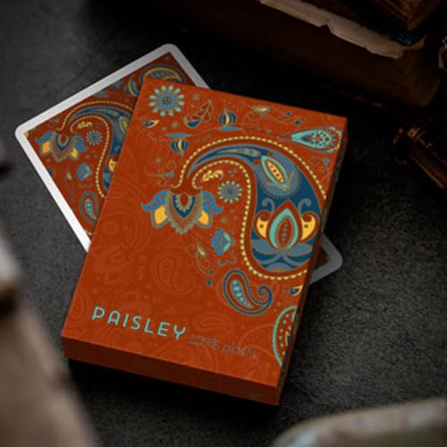 SOLOMAGIA Plastic Paisley Poker Red Playing Cards by Dutch Card House Company von SOLOMAGIA