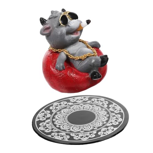 SOLUSTRE Resin Kuh Ornament Auto Innenraum Dekoration Lustige Chinesische Kuh Form Niedliches Harz Tier Desktop Deko für Neujahr und Auto Zubehör von SOLUSTRE