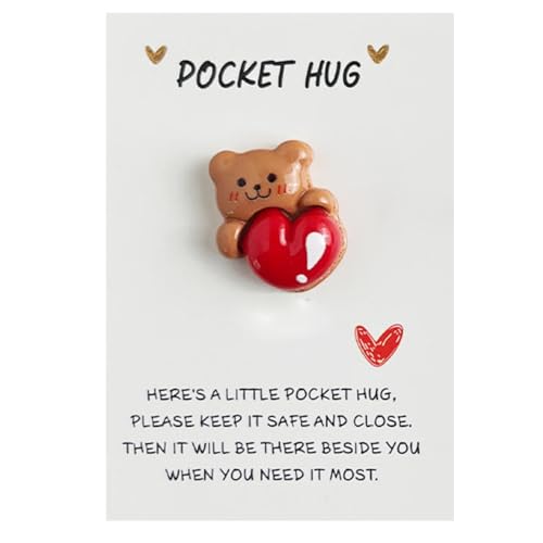 Pocket Hug Bear A Little Bear mit Herz Taschenumarmung, positives Geschenk für Frauen, Genesung, Geschenk, Liebhaber, Geburtstag, Hochzeit, Valentinstag für Frauen (Bär) von SOMUSICTY