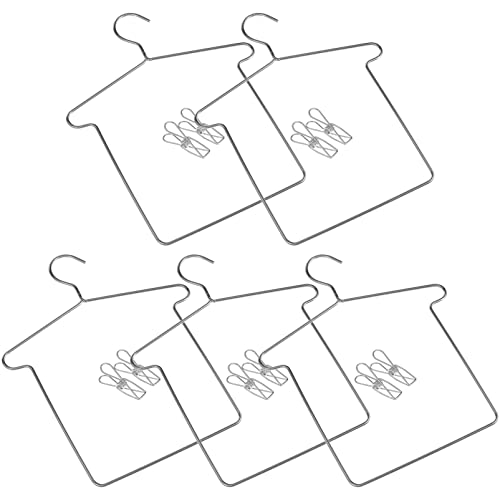 SOPOTUTU 5 Sets Puppenkleiderbügel Unsere Kleidung Puppenhaus Miniaturpuppen Für Kleiderbügel Kleiner Mini Kleiderständer Mini Möbelkleiderbügel Mit Clips Mini Hausornamente Mini SOPOTUTU 5 Sets Puppenkleiderbügel Unsere Kleidung Puppenhaus Miniaturpuppen Für Kleiderbügel Kleiner Mini Kleiderständer Mini Möbelkleiderbügel Mit Clips Mini Hausornamente Mini von SOPOTUTU