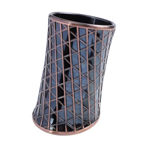 SOPOTUTU Retro Relief Würfelbecher aus Hochwertigem Kreativer Dice Holder für Würfelspiele Leicht und Tragbar für Party Bar und Brettspiel Unterhaltung von SOPOTUTU