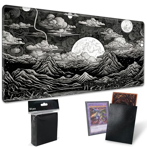 TCG Playmat Brettspielmatte plus 50 Stück Kartenhüllen, 61 x 35,6 cm Tischsets, schwarz-weißes Landschaftsspiel-Mauspad mit weicher Oberfläche, rutschfester Unterseite, für MTG RPG CCG von SROJDHFJB