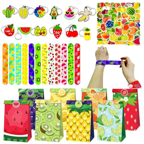 86pcs Obst-Party-Zubehör, Obst-Partyzubehör, Armbänder Papiertüten Schlüsselanhänger Aufkleber, Obst-Themenparty, Sommerfest Party, Kindergeburtstag Party Mitgebsel, für Mädchen, Jungen, Kinder 86pcs Obst-Party-Zubehör, Obst-Partyzubehör, Armbänder Papiertüten Schlüsselanhänger Aufkleber, Obst-Themenparty, Sommerfest Party, Kindergeburtstag Party Mitgebsel, für Mädchen, Jungen, Kinder von SUEHBEXF