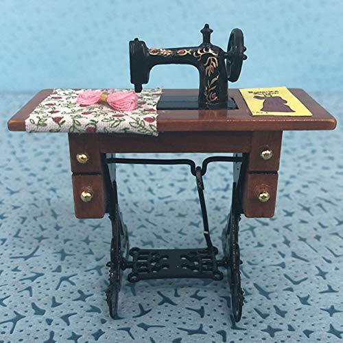 SUNGOOYUE Nähmaschinenspielzeug, Vintage Miniatur Doll House Nähmaschinen -Zubehörraum 1:12 Möbelpuppenhaus Spielzeug SUNGOOYUE Nähmaschinenspielzeug, Vintage Miniatur Doll House Nähmaschinen -Zubehörraum 1:12 Möbelpuppenhaus Spielzeug von SUNGOOYUE