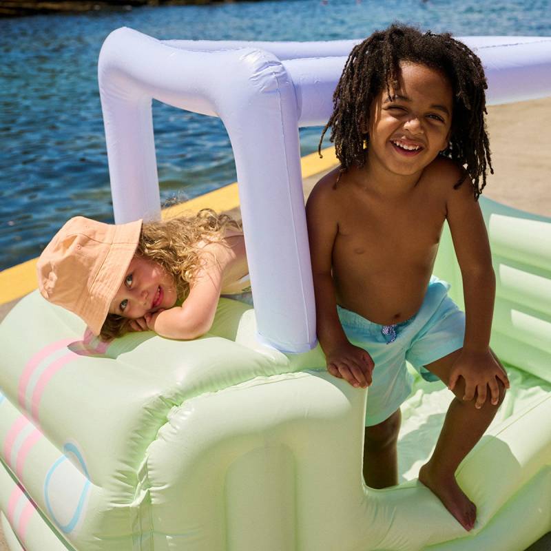 SUNNYLiFE Aufblasbares Auto, The Cubby Buggy Mehrfarbig von SUNNYLiFE
