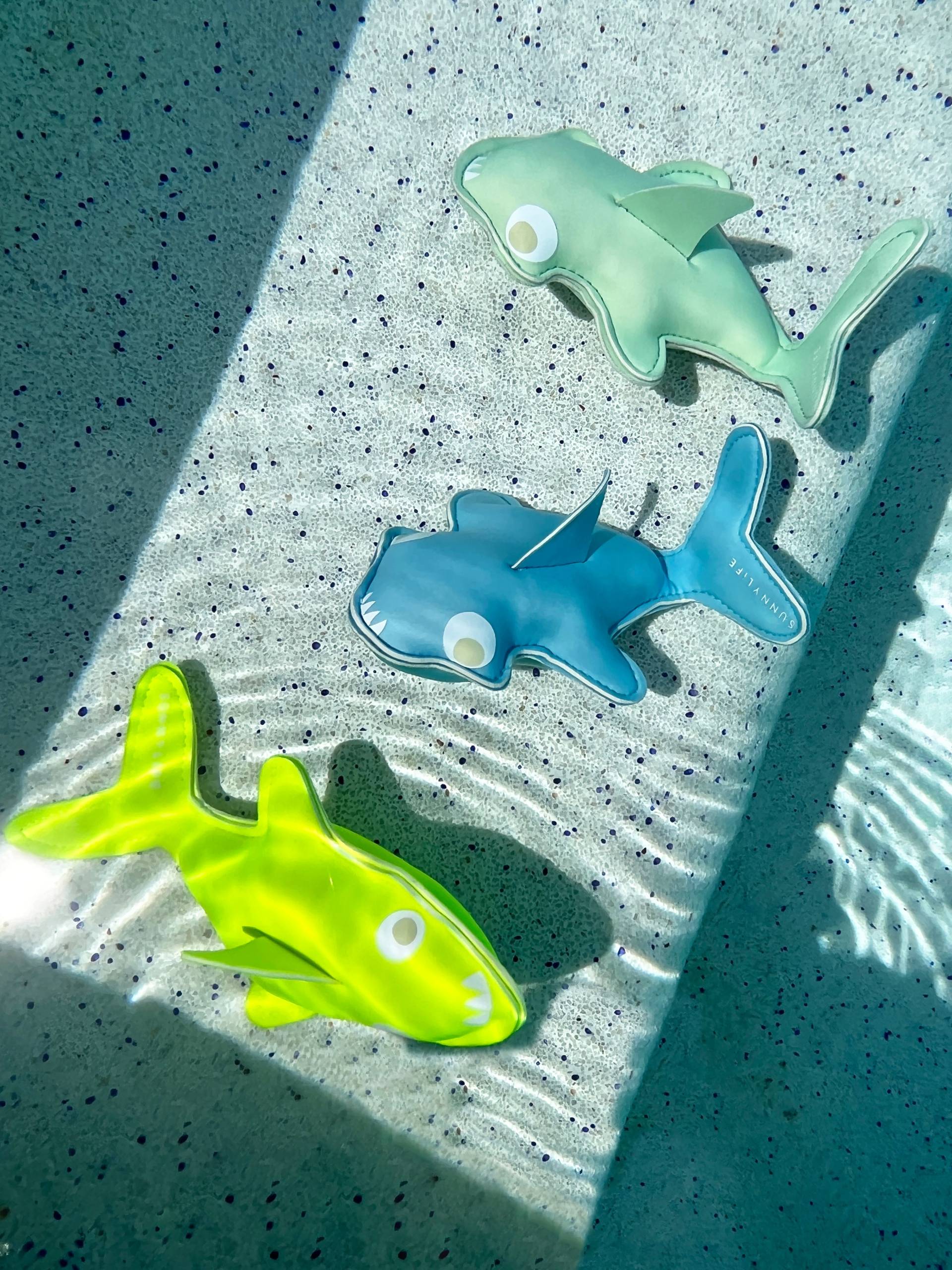 SUNNYLiFE Tauchspielzeuge 3er-Pack, Salty the Shark von SUNNYLiFE