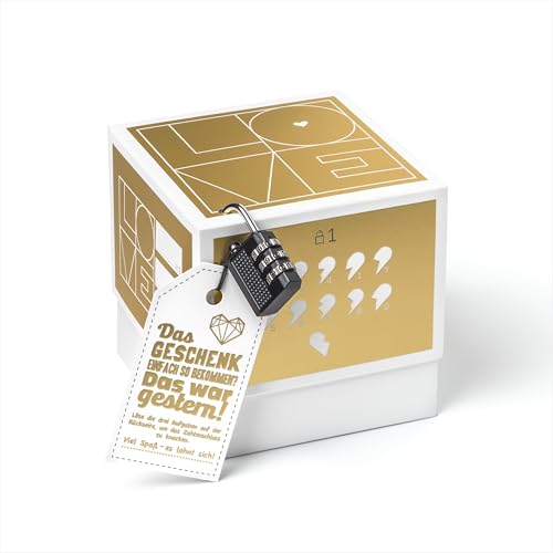 SURPRISA Geschenkbox mit Goldfolie, Rätselbox für Geschenke und Gutscheine zum Valentinstag, Jahrestag, Hochzeitstag für Sie und Ihn, Herzrätsel, Größe S (12cm) von SURPRISA