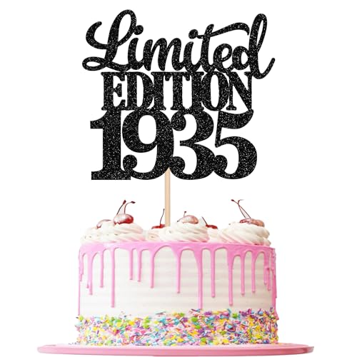 1 Stück Limited Edition 1935 Tortendeko Glitzer 90th Glitzer Kuchen Deko Prost auf 90 Jahre 90 & Fabelhaft Cake Topper für Männer und Frauen Geburtstag Party Kuchen Dekoration Schwarz 1 Stück Limited Edition 1935 Tortendeko Glitzer 90th Glitzer Kuchen Deko Prost auf 90 Jahre 90 & Fabelhaft Cake Topper für Männer und Frauen Geburtstag Party Kuchen Dekoration Schwarz von SYKYCTCY
