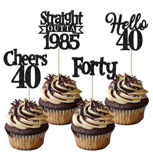24 Stück Straight Outta 1985 Geburtstag Tortendeko Glitzer Hello 40 Forty Cupcake Toppers für Prost auf 40 Jahre Geburtstag Hochzeit Jahrestag Party Kuchen Dekoration Schwarz 24 Stück Straight Outta 1985 Geburtstag Tortendeko Glitzer Hello 40 Forty Cupcake Toppers für Prost auf 40 Jahre Geburtstag Hochzeit Jahrestag Party Kuchen Dekoration Schwarz von SYKYCTCY