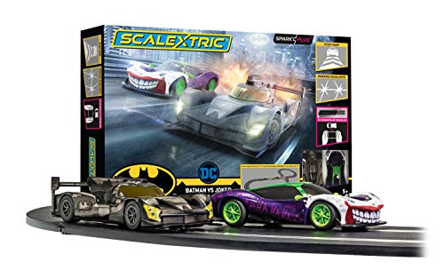 Scalextric C1415 Batman vs Joker Race Sparkplug Starter Set von Scalextric
