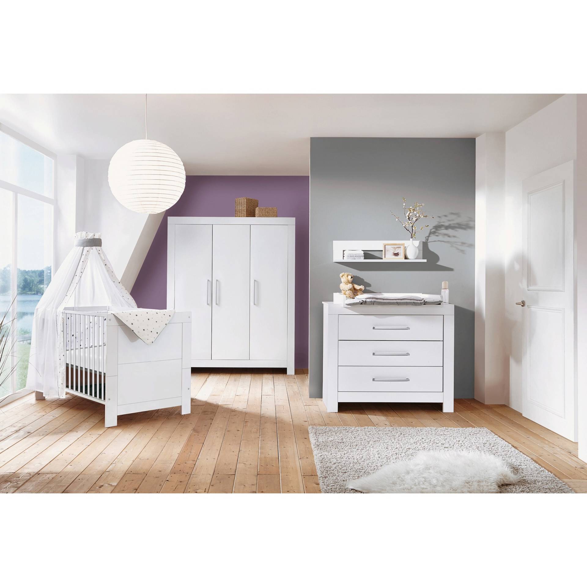 Schardt 3-tlg. Babyzimmer Nordic White mit 3-türigem Kleiderschrank Schardt 3-tlg. Babyzimmer Nordic White mit 3-türigem Kleiderschrank von Schardt