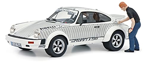 Schuco 450024900 Porsche Röhrl x911, mit Figur, Modellauto, Maßstab 1:18, Limited Edition 911, Resin, weiß, Mehrfarbig von Schuco