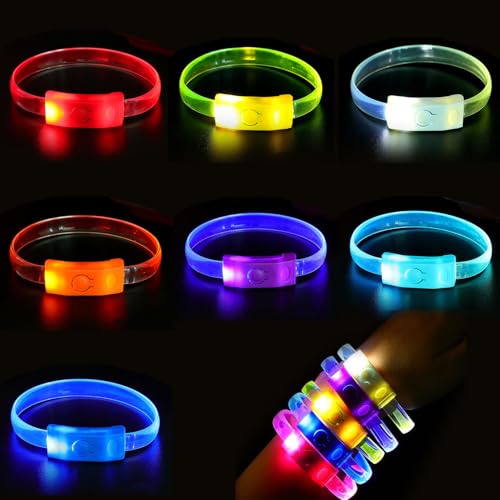 Silkwish 7 Stück LED Leuchtarmbänder für Kinder, Armbänder mit Leucht, Batterien, Leuchtendes Partyarmband, Led Light Up Bracelets für Graduierung, Geburtstag party Geschenke, Leuchtband Led Armreif Silkwish 7 Stück LED Leuchtarmbänder für Kinder, Armbänder mit Leucht, Batterien, Leuchtendes Partyarmband, Led Light Up Bracelets für Graduierung, Geburtstag party Geschenke, Leuchtband Led Armreif von Silkwish
