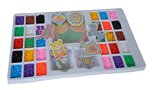 Simba 106374147 - Art & Fun Großes Bügelperlenset, 6.000 Bügelperlen, 8 kleine und 1 große Steckplatte, ab 6 Jahren Simba 106374147 - Art & Fun Großes Bügelperlenset, 6.000 Bügelperlen, 8 kleine und 1 große Steckplatte, ab 6 Jahren von Simba