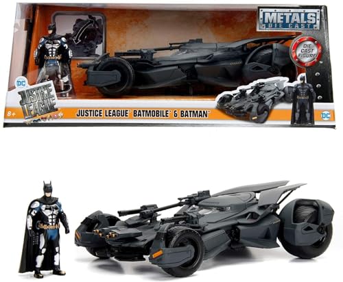 Jada Toys 253215000 Justice League Batmobil, hochdetailiertes 1:24 Modellauto inkl. Batman-Figur, Cockpit und Türen können geöffnet werden, mit Freilauf, grau von Jada Toys