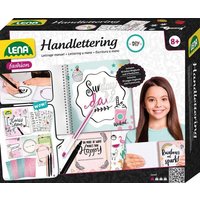 Handlettering, Faltschachtel von Simm Spielwaren GmbH