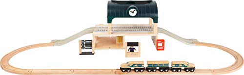 small foot 11235 Bahnhof mit Zubehör aus FSC 100 Prozent-zertifiziertem Holz, für E-Züge geeignet, Holzeisenbahn-Set ab 3 Spielzeug, Mehrfarbig von Small Foot