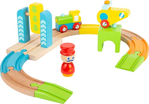 small foot 11493 Eisenbahnset aus Holz, mit Lok und Hubschrauber, in bunten Farben gehalten, für Kleinkinder ab 1 Jahr Spielzeug, Mehrfarbig small foot 11493 Eisenbahnset aus Holz, mit Lok und Hubschrauber, in bunten Farben gehalten, für Kleinkinder ab 1 Jahr Spielzeug, Mehrfarbig von Small Foot