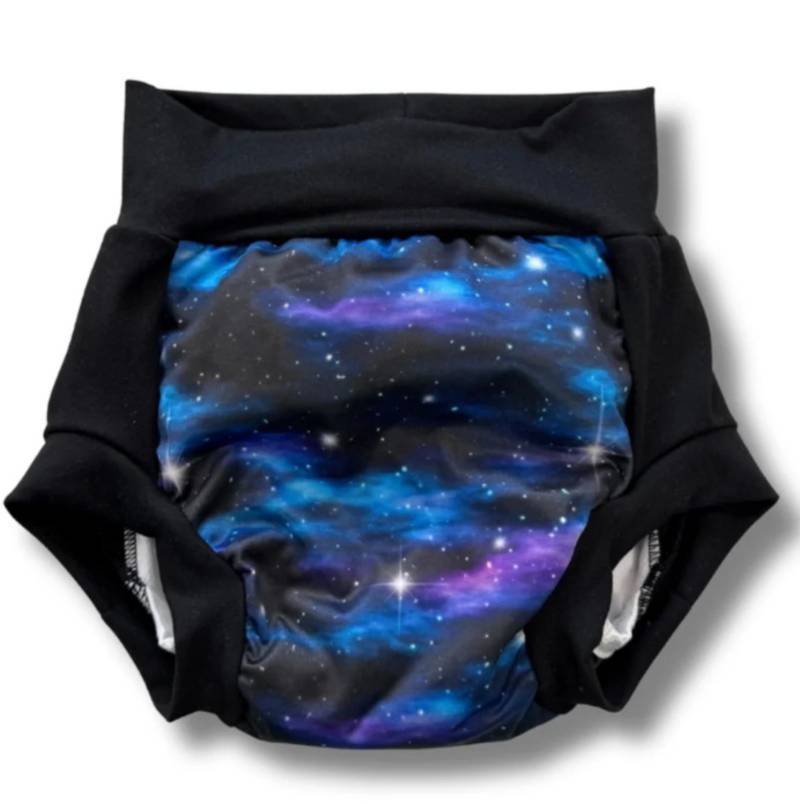 Smart Bottoms Pull-On Stoffwindel - Space Case (schwarzer Rand) S von Smart Bottoms