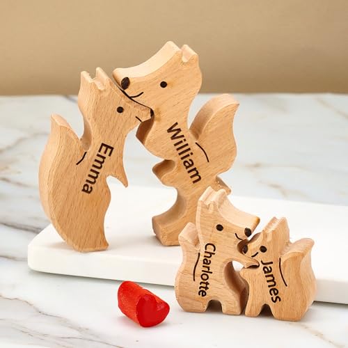 Personalisiertes Holzkunstpuzzle der Fuchsfamilie mit 1-8 Namen, Holz Bär Skulpturen Desktop Ornament Weihnachts Home Tischdekoration, Geschenk für Familie, Oma, Opa Mama, Papa von Smile lab