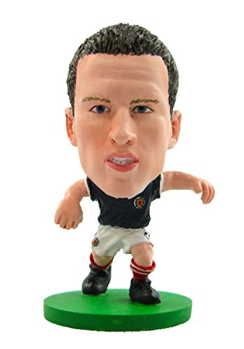 SoccerStarz 76527 Schottland Nationalmannschaft Gary Caldwell Heimtrikot, grün von SoccerStarz