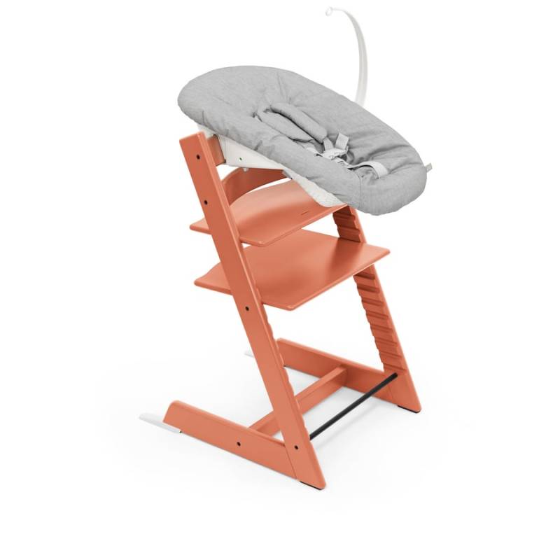 STOKKE® Tripp Trapp® Hochstuhl Buche Terracotta inkl. Newborn Set™ Grey von Stokke