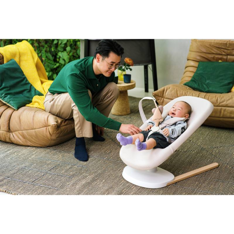 STOKKE® YOGA™ Babywippe light sand von Stokke