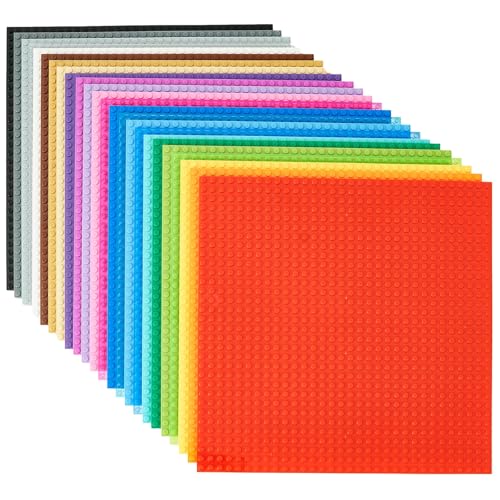 Die klassischen stapelbaren Grundplatten von Strictly Briks sind vielseitig, 100% kompatibel mit großen Marken und in 24 mehrfarbigen Packungen mit den Maßen 6 x 6 Zoll erhältlich. Die klassischen stapelbaren Grundplatten von Strictly Briks sind vielseitig, 100% kompatibel mit großen Marken und in 24 mehrfarbigen Packungen mit den Maßen 6 x 6 Zoll erhältlich. von Strictly Briks