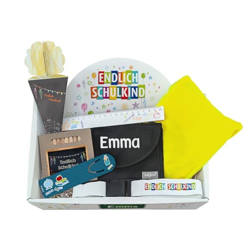 Striefchen® Geschenkset zur Einschulung mit Name – 8-teilig – Personalisiertes Set „Endlich Schulkind“ mit Warnweste, Brustbeutel, Buntstiften, Lineal, Schlüsselband & mehr – Geschenk zum Schulstart von Striefchen
