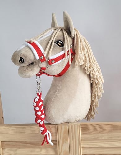 Hobby-Set: A3-Halfter mit weißem Fell + Schnur. Set ohne Pferd. Weiß-Rot. Hobby-Set: A3-Halfter mit weißem Fell + Schnur. Set ohne Pferd. Weiß-Rot. von Super Hobby Horse