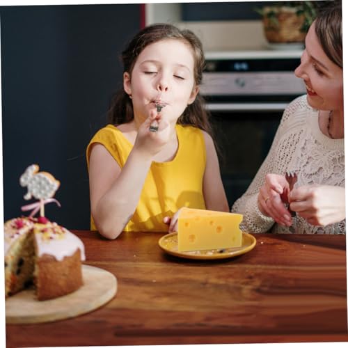 SUPVOX 2 Stück Realistisches Teiliges Käsemodell Künstlicher Dekokäse in Dreiecksform Leichtes Detailgetreues Kunstwerk für Hausdekoration Food Prop DIY Geschenkidee für Käseliebhaber SUPVOX 2 Stück Realistisches Teiliges Käsemodell Künstlicher Dekokäse in Dreiecksform Leichtes Detailgetreues Kunstwerk für Hausdekoration Food Prop DIY Geschenkidee für Käseliebhaber von Supvox