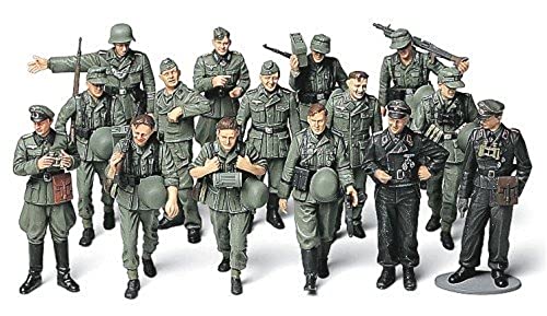 Tamiya 300032530-1:48 WWII Figuren-Set Deutsche Infanterie Manöver, 15 Soldaten, originalgetreue Nachbildung, Plastik Bausatz, Basteln, Modellbausatz, Zusammenbauen, unlackiert Tamiya 300032530-1:48 WWII Figuren-Set Deutsche Infanterie Manöver, 15 Soldaten, originalgetreue Nachbildung, Plastik Bausatz, Basteln, Modellbausatz, Zusammenbauen, unlackiert von TAMIYA