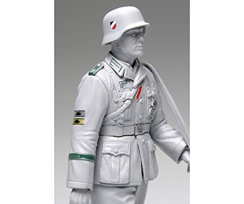 Tamiya 300112625 Fahrzeug 1:35/1:16 WWII Figuren-Rangabzeichen, originalgetreue Nachbildung, Modellbau, Plastik Bausatz, Basteln, Hobby, Kleben, Modellbausatz, Zusammenbauen, unlackiert, Mehrfarbig von TAMIYA