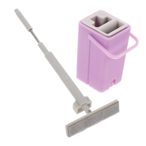 TOBBOMEY Kleiner Mop mit Eimer im Maßstab Realistisches Puppenhaus Zubehör für Rollenspiele und Fantasievolles TOBBOMEY Kleiner Mop mit Eimer im Maßstab Realistisches Puppenhaus Zubehör für Rollenspiele und Fantasievolles von TOBBOMEY