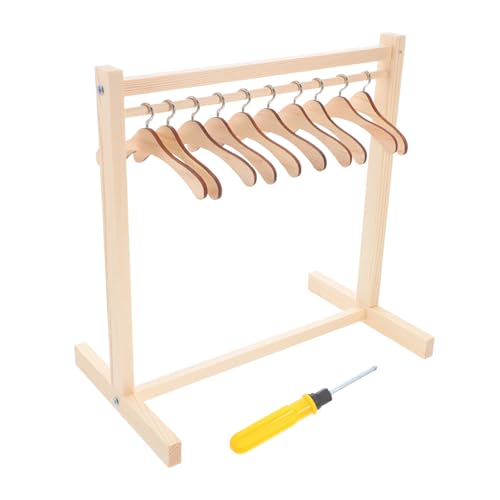 TOYANDONA 1 Satz Holz Puppen Kleiderständer Miniatur Puppenbekleidungsregal mit Bügeln für Puppenhausmöbel zur Präsentation und Organisation von Outfits TOYANDONA 1 Satz Holz Puppen Kleiderständer Miniatur Puppenbekleidungsregal mit Bügeln für Puppenhausmöbel zur Präsentation und Organisation von Outfits von TOYANDONA