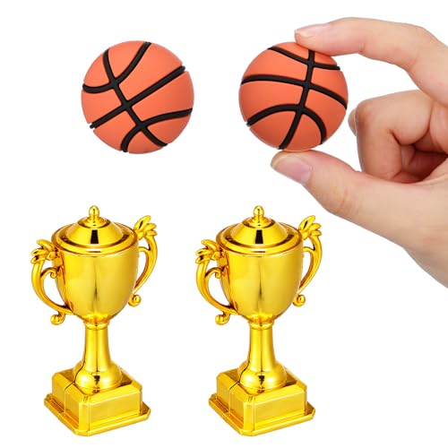 TOYANDONA 2 Sets Basketball-Kuchenaufsätze: Mini-Basketball-Trophäe, Kuchendekorationen für Jungen, kleine Dekorationen – Sportthemen-Geburtstagsparty-Zubehör (2 Kugeln + Trophäe) von TOYANDONA