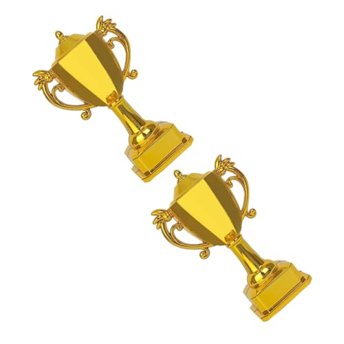 TOYANDONA 2 Stück Teiliges Mini Pokal aus Kunststoff Realistische Miniatur Trophäen für Puppenhäuser Detailreiche Dekoration für Rollenspiele Partygeschenke und Kreative Spielszenen von TOYANDONA