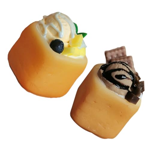TOYANDONA 2 Stücke Miniatur Dessertspielzeug Eiscreme Toast Modelle Farbige Miniatur Kuchen Leichter Tragbarer Puppenhaus Dekor Fördert Kreativität für Indoor Outdoor von TOYANDONA