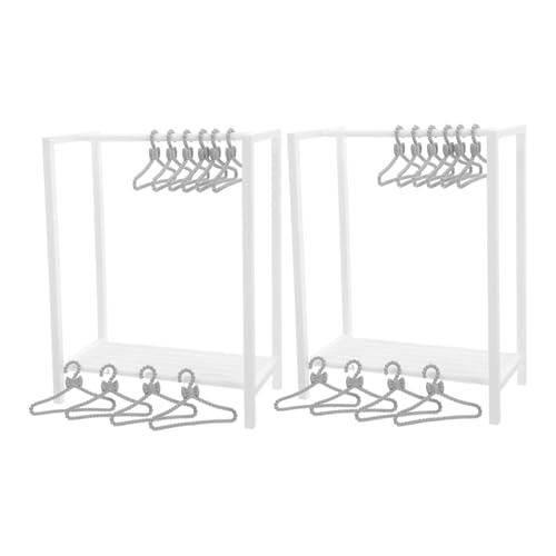 TOYANDONA Miniatur Kleiderständer mit Hängern Weiß Robuster Leichter Puppenkleider Organizer für Dollhouse Realistische Kleideraufbewahrung für Rollenspiele und Kreative Szenen TOYANDONA Miniatur Kleiderständer mit Hängern Weiß Robuster Leichter Puppenkleider Organizer für Dollhouse Realistische Kleideraufbewahrung für Rollenspiele und Kreative Szenen von TOYANDONA