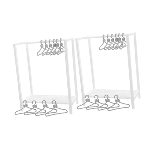 TOYANDONA Miniatur Kleiderständer mit Kleiderbügeln Weiß Kompakter Puppenkleider Organizer für Puppenhaus Wäschetrockner für Puppenkleidung Elegantes Aufbewahrungssystem TOYANDONA Miniatur Kleiderständer mit Kleiderbügeln Weiß Kompakter Puppenkleider Organizer für Puppenhaus Wäschetrockner für Puppenkleidung Elegantes Aufbewahrungssystem von TOYANDONA