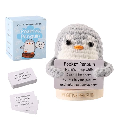 Positiver Pinguin mit Holzsockel, Magnetischer Gehäkelter Pinguin 30 Positive Karten von Ihrem Besten Freund Positive Stricktiere Schreibtischdekoration Lustiges Weihnachts- & Abschlussgeschenk von TOYMIS