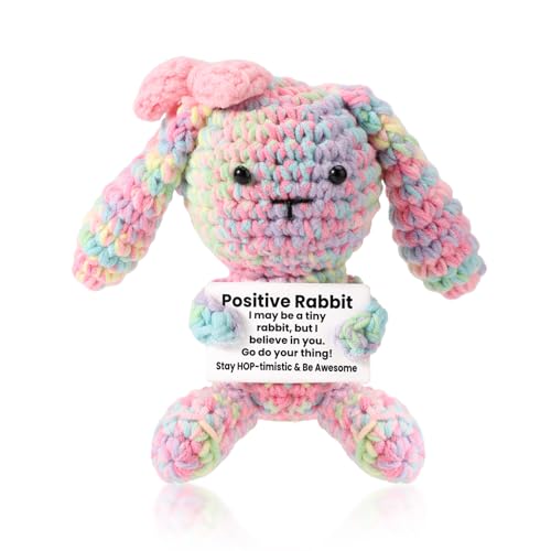 TOYMIS Positiv Gehäkelter Hase, Farbenfroher Positiver Häkelhase mit Aufmunternder Karte Inspirierende Schreibtischdekoration Kreatives Aufmunterungsgeschenk Ostergeschenke für Freunde TOYMIS Positiv Gehäkelter Hase, Farbenfroher Positiver Häkelhase mit Aufmunternder Karte Inspirierende Schreibtischdekoration Kreatives Aufmunterungsgeschenk Ostergeschenke für Freunde von TOYMIS
