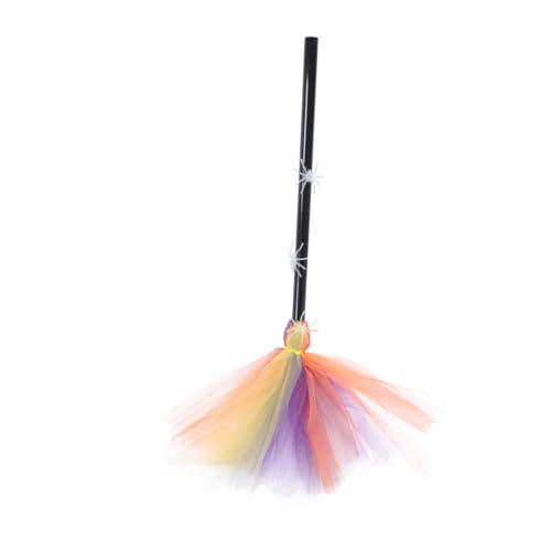 TOYZFRIENDY Leuchtender Halloween Cosplay Hexenbesen mit Spinnennetz aus Farbigem Netzstoff Dekoratives Party Requisit für Gruselige Kostümfeste und Stimmungsvolle Halloween Deko TOYZFRIENDY Leuchtender Halloween Cosplay Hexenbesen mit Spinnennetz aus Farbigem Netzstoff Dekoratives Party Requisit für Gruselige Kostümfeste und Stimmungsvolle Halloween Deko von TOYZFRIENDY