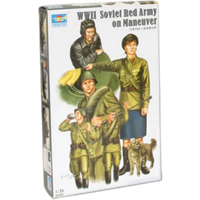 TRUMPETER 00412 TRUMPETER 00412 1:35 Soviet red Army Tank Soldier von TRUMPETER