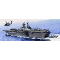 TRUMPETER 05615 1:350 LHD-7 USS Iwo Jima TRUMPETER 05615 1:350 LHD-7 USS Iwo Jima von TRUMPETER
