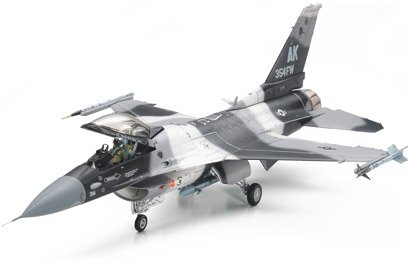 F-16C/N `Aggressor / Adversary` F-16C/N `Aggressor / Adversary` von Tamiya