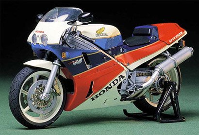 Honda VFR 750R 1987 Honda VFR 750R 1987 von Tamiya