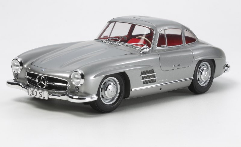 Mercedes Benz 300SL Flügeltürer Mercedes Benz 300SL Flügeltürer von Tamiya