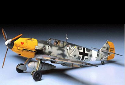 Messerschmitt Bf 109 E-4/E-7 Trop Messerschmitt Bf 109 E-4/E-7 Trop von Tamiya