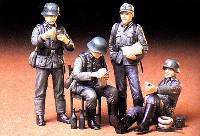 Soldaten In Ruhestellung (4 Figuren) von Tamiya